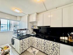 Blk 148 Tampines Avenue 5 (Tampines), HDB Executive #506380971